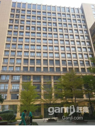 格雅科技大厦 2400平精装45元每平起租